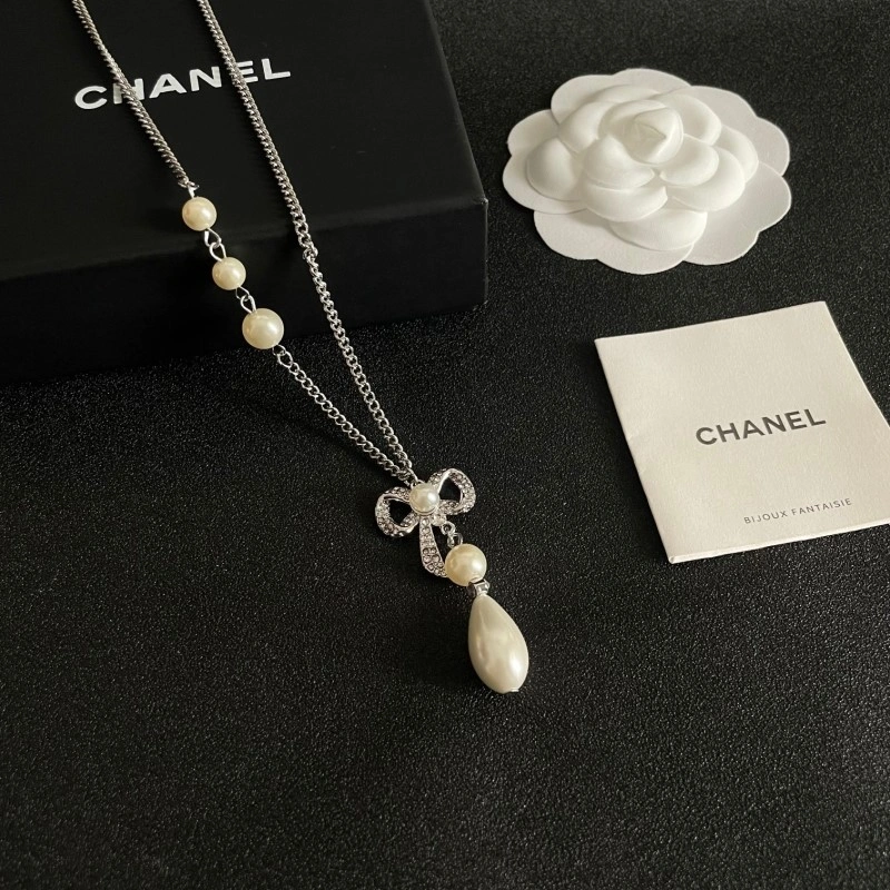 Refined Chanel Necklaces 218966
