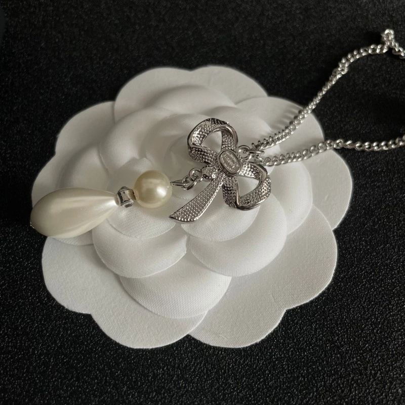 Refined Chanel Necklaces 218966