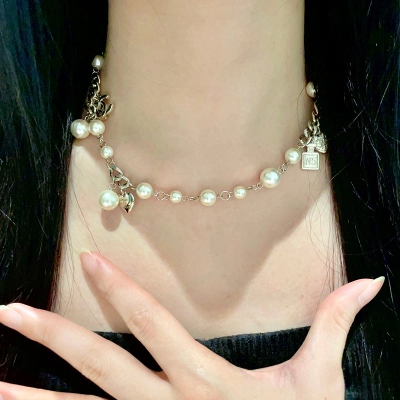 Youthful Chanel Necklaces 218958