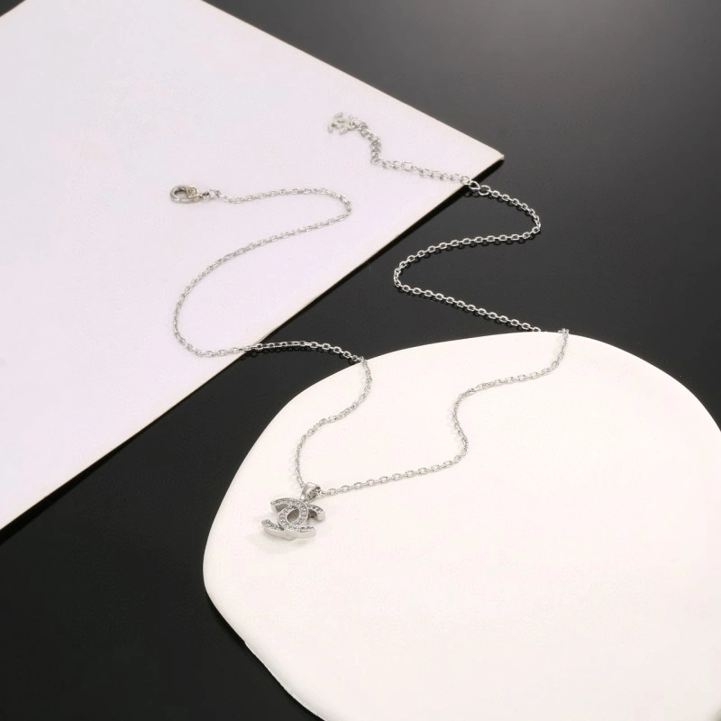 Contemporary Chanel Necklaces 218953