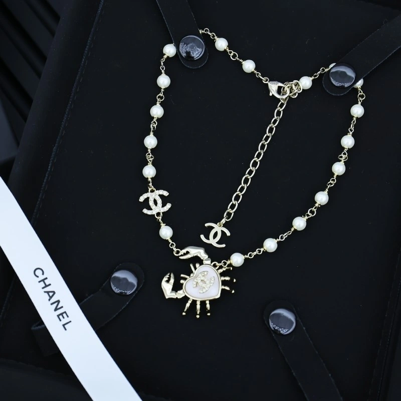 Flexible Chanel Necklaces 219008