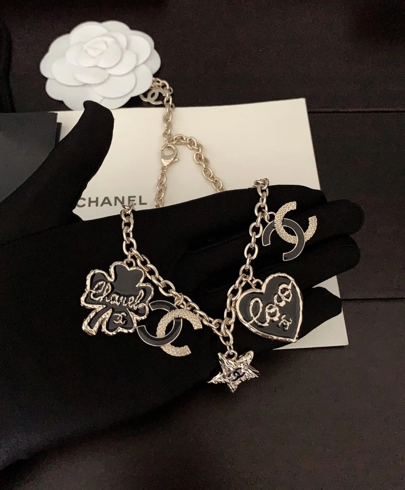 Durable Chanel Necklaces 218950