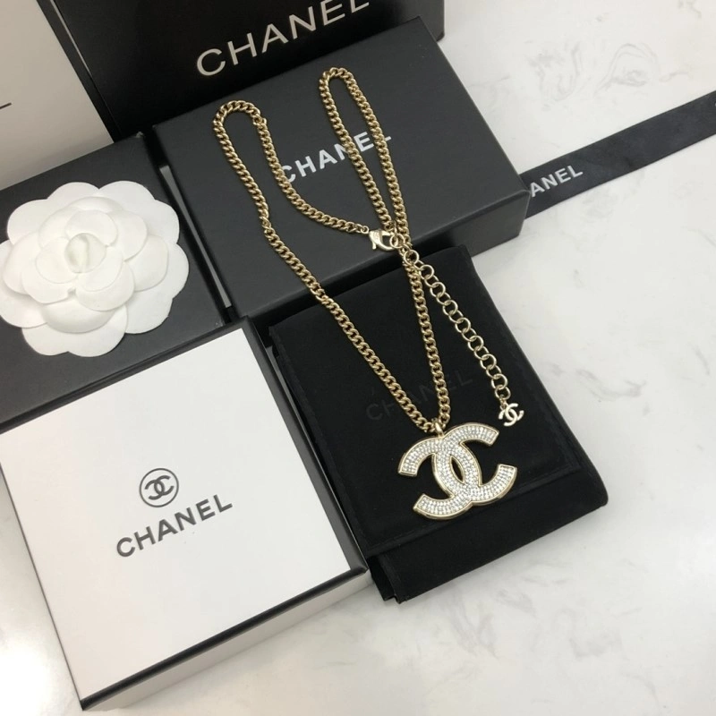 EyeCatching Chanel Necklaces 218951