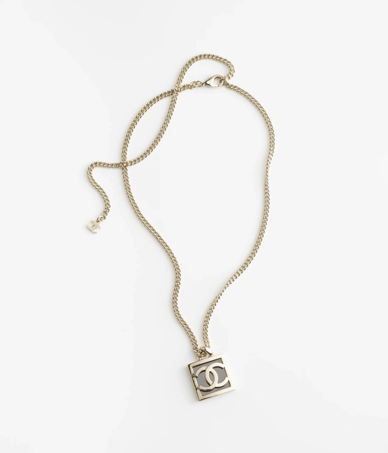 TechFriendly Chanel Necklaces 218952