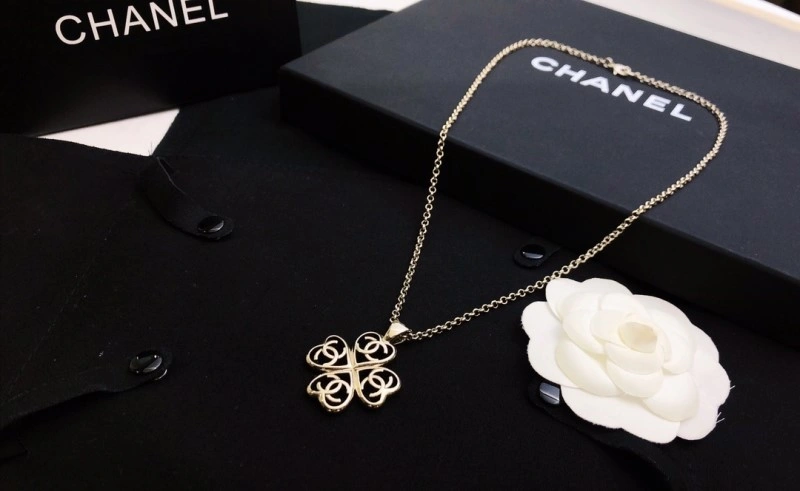 Chanel Necklaces Casual 218946