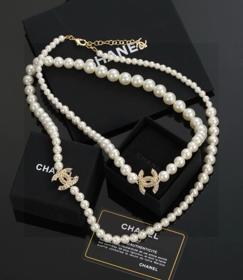 Chanel Necklaces Sophisticated 218937