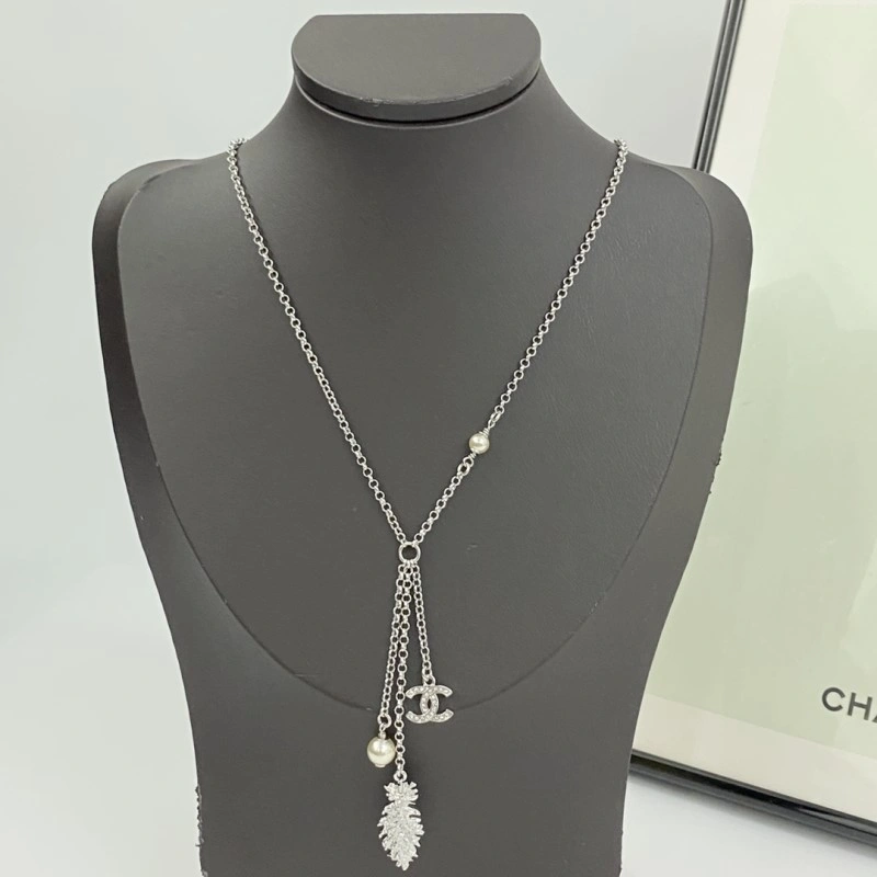 Chanel Necklaces WellDesigned 218945