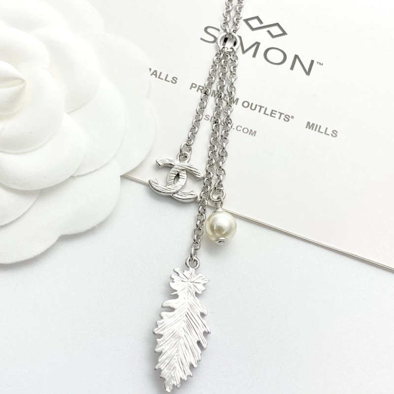 Chanel Necklaces WellDesigned 218945