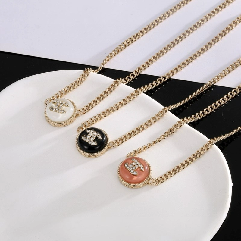 Chanel Necklaces Vibrant 218959