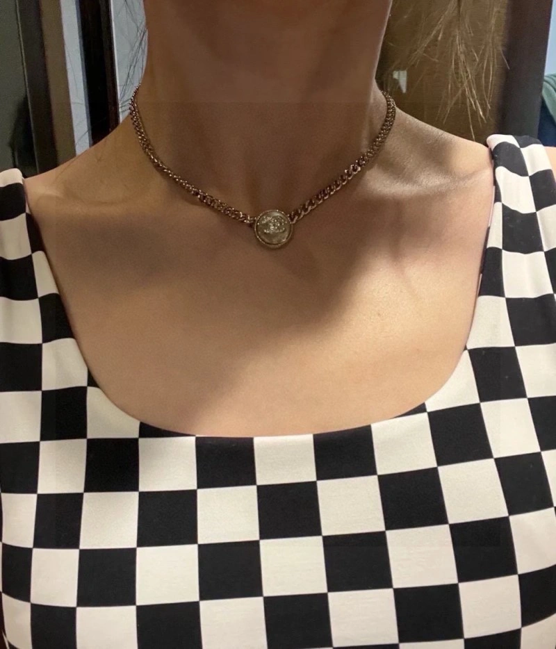 Chanel Necklaces Vibrant 218959
