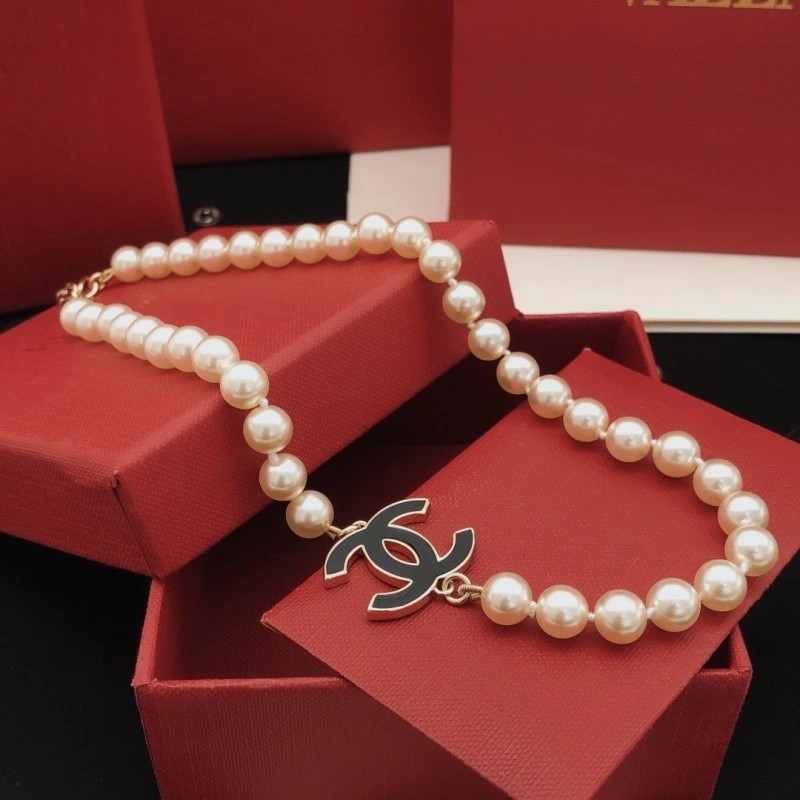 Chanel Necklaces Sporty 218941
