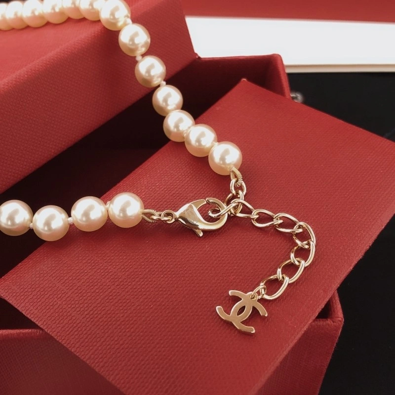 Chanel Necklaces Sporty 218941