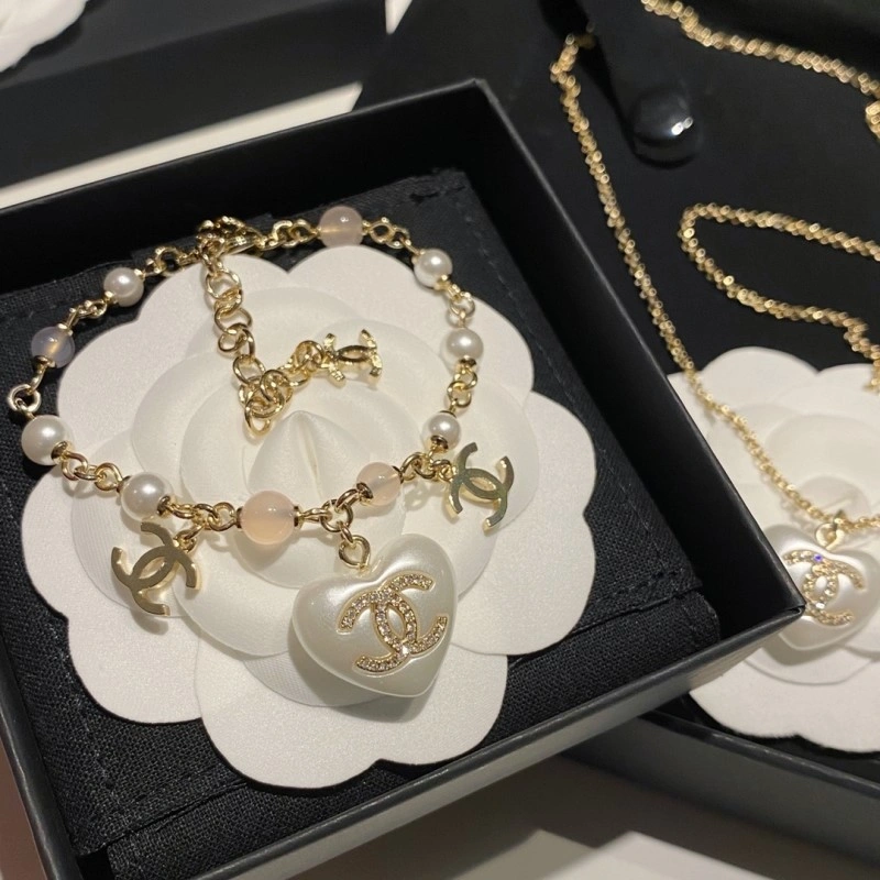 Unique Chanel Necklaces 218925