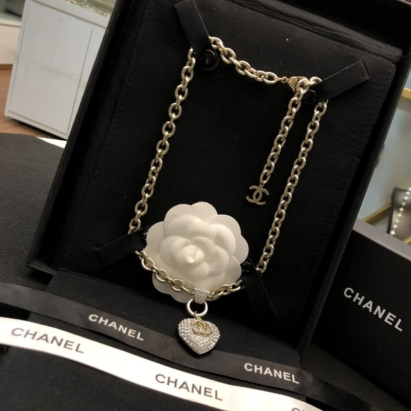 Chanel Necklaces Tailored 218921