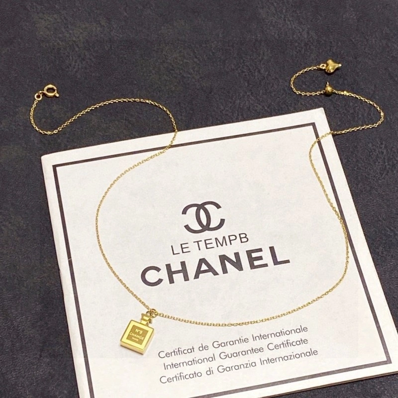 QuickDry Chanel Necklaces 218944