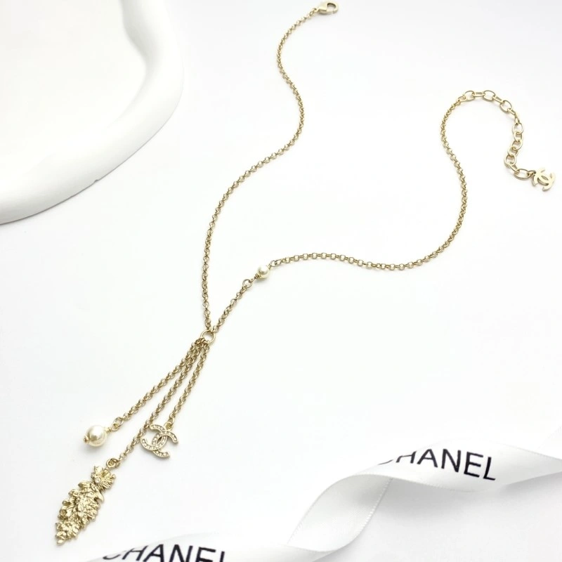 Casual Chanel Necklaces 218912