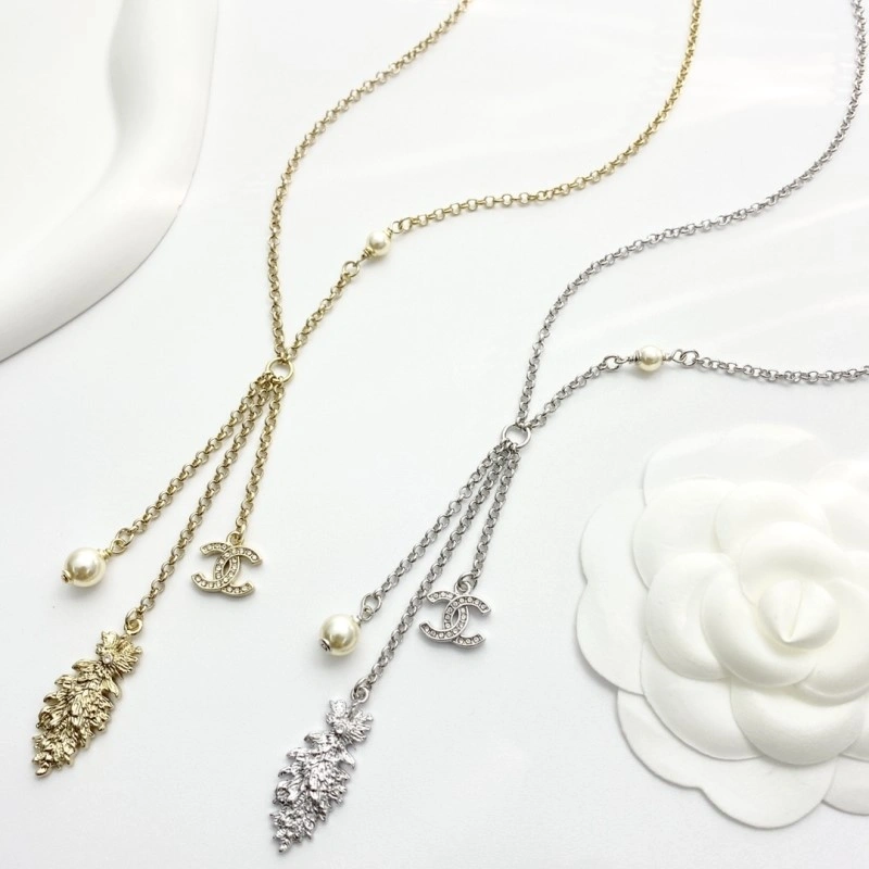 Casual Chanel Necklaces 218912