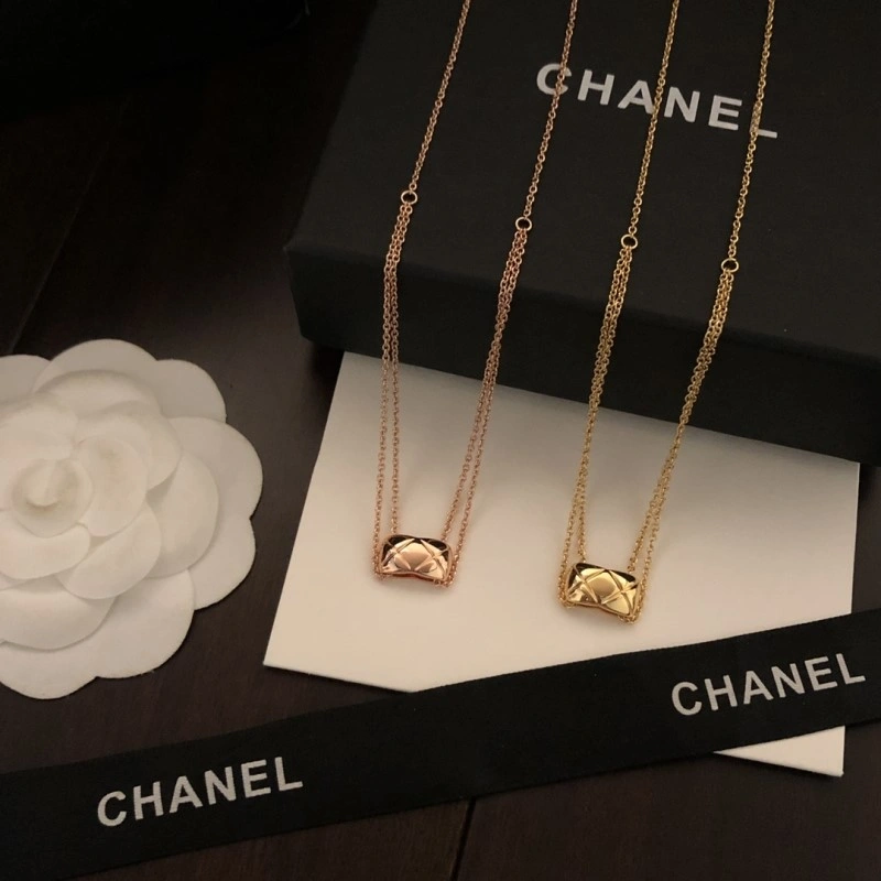 Chanel Necklaces Sophisticated 218923
