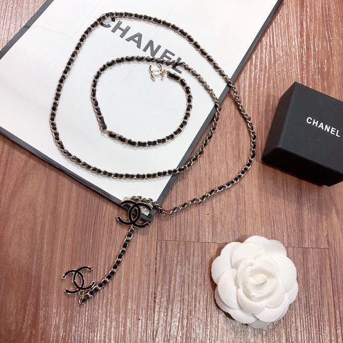 Comfortable Chanel Necklaces 218909