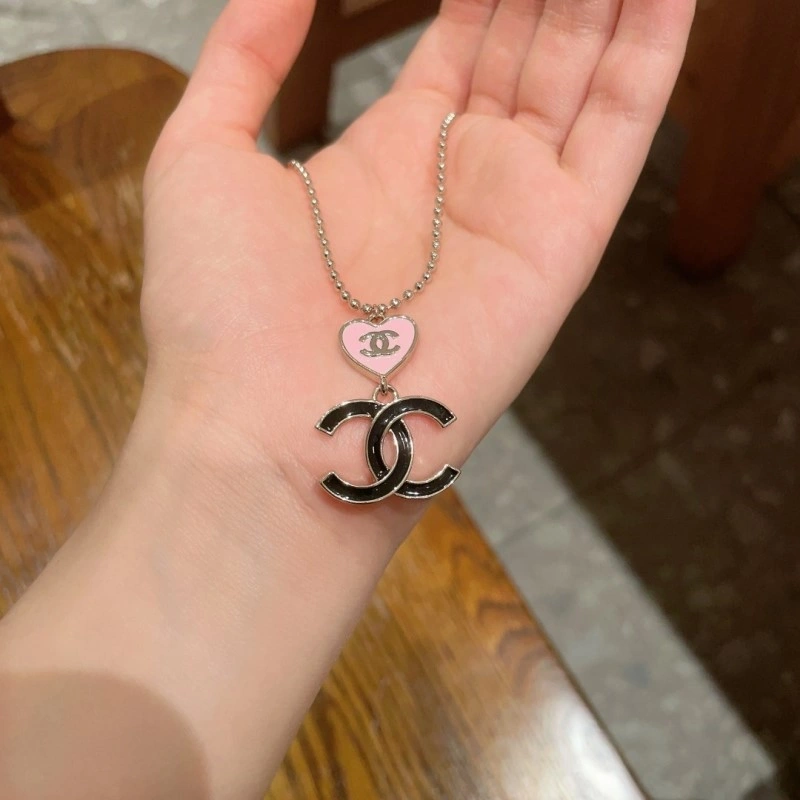 Reliable Chanel Necklaces 218907