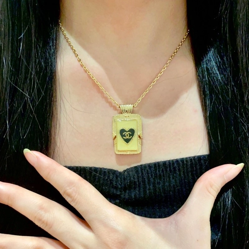 SoftTouch Chanel Necklaces 218902