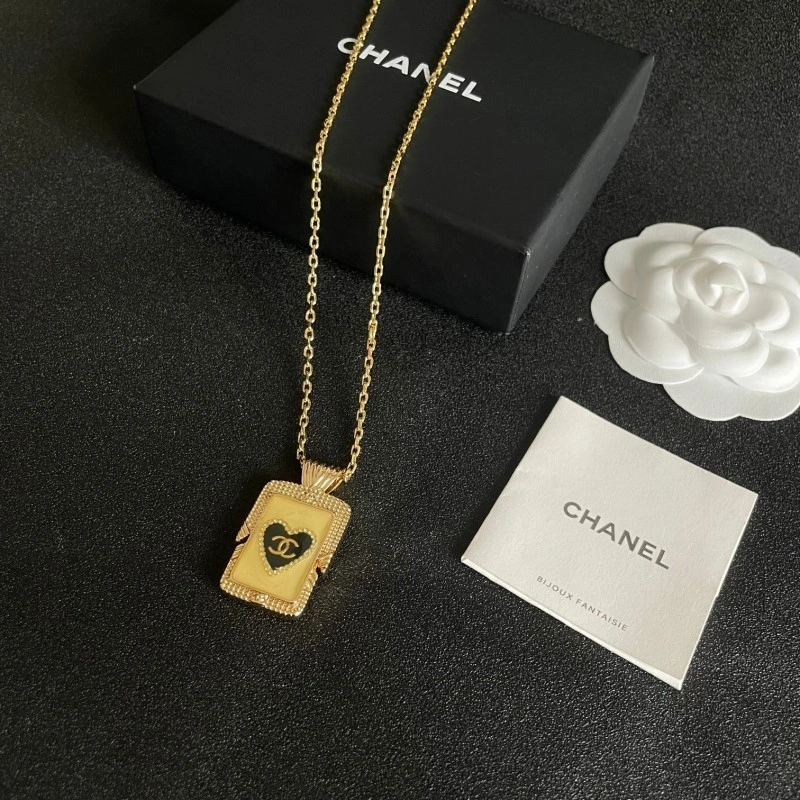 SoftTouch Chanel Necklaces 218902