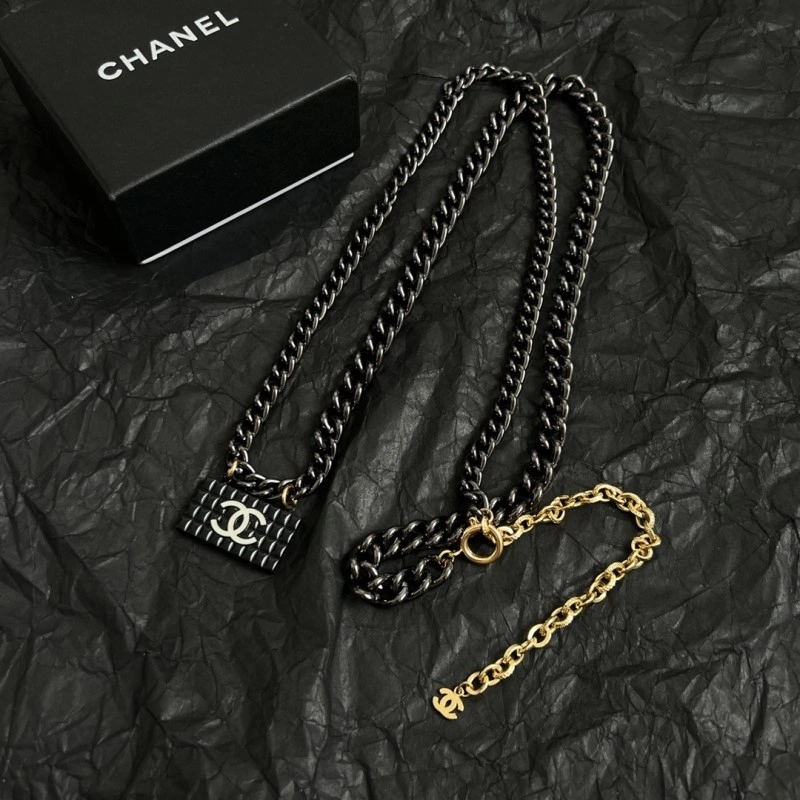 Chanel Necklaces Breathable 218911