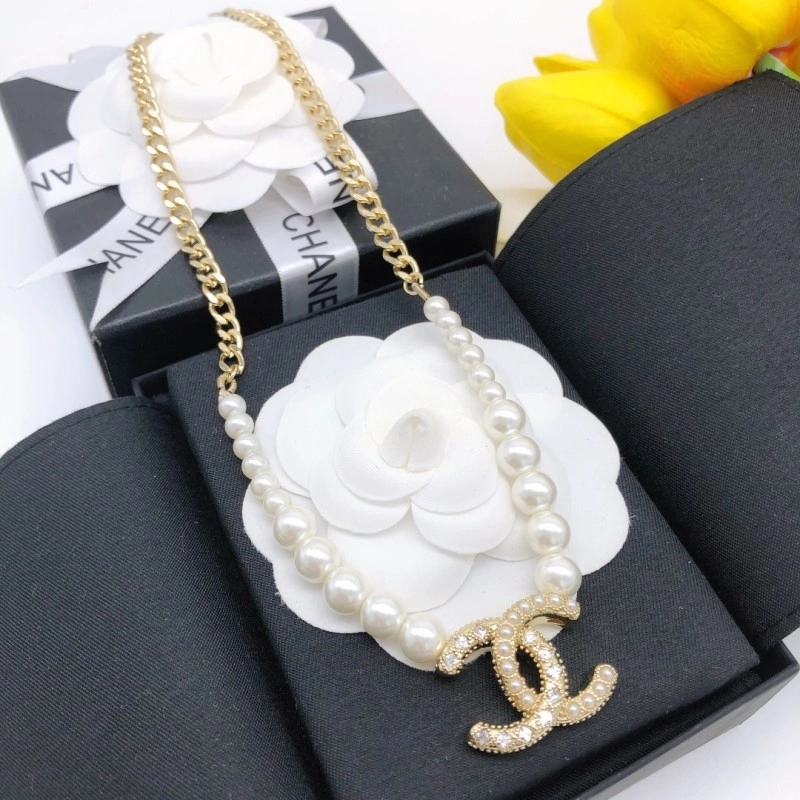 Packable Chanel Necklaces 218899