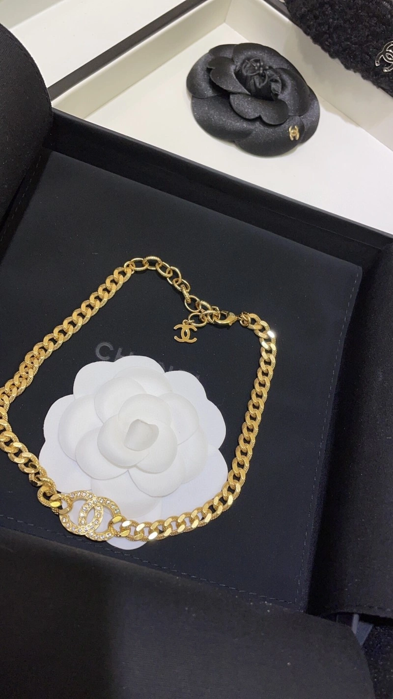 Chanel Necklaces Premium 218969