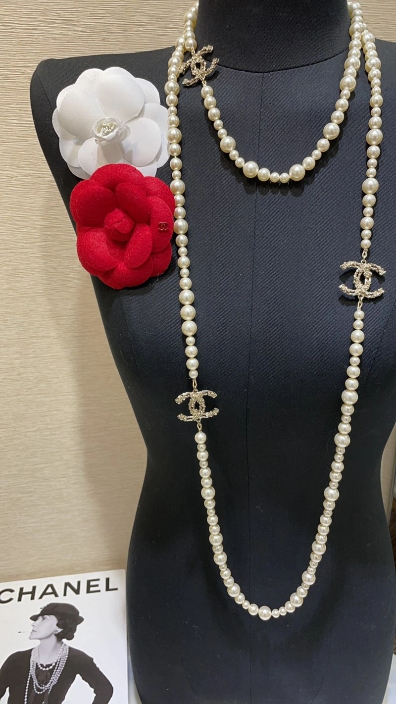 Chanel Necklaces Comfortable 218891