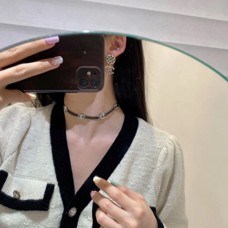 Sleek Chanel Necklaces 218884