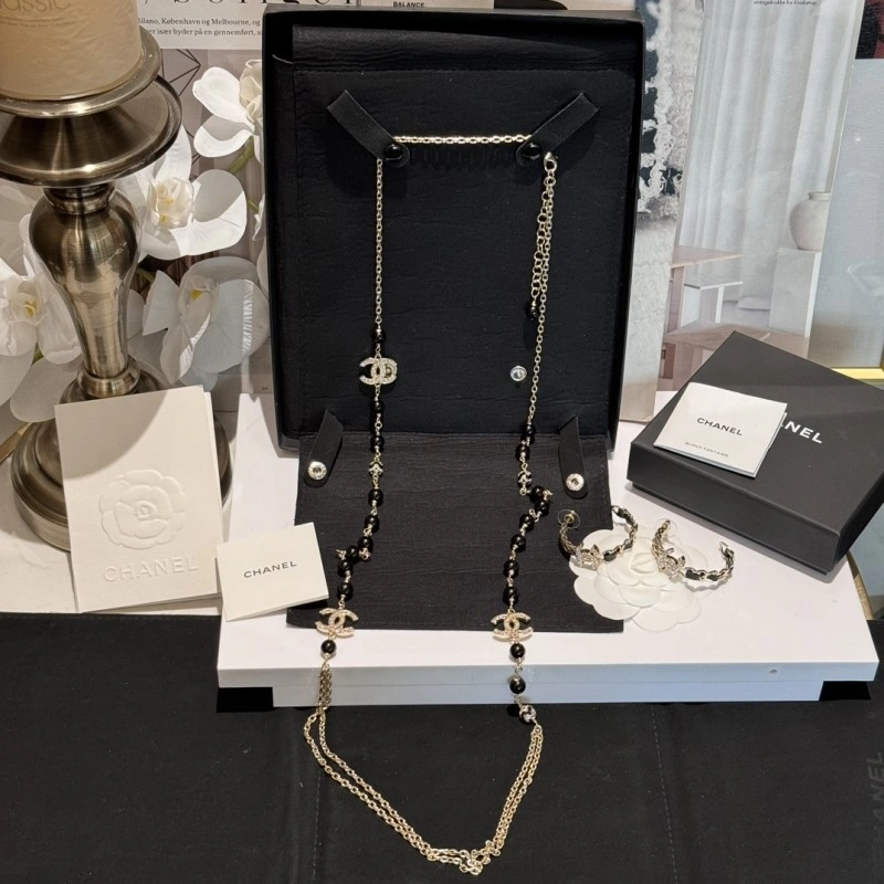 Chanel Necklaces Versatile 218888