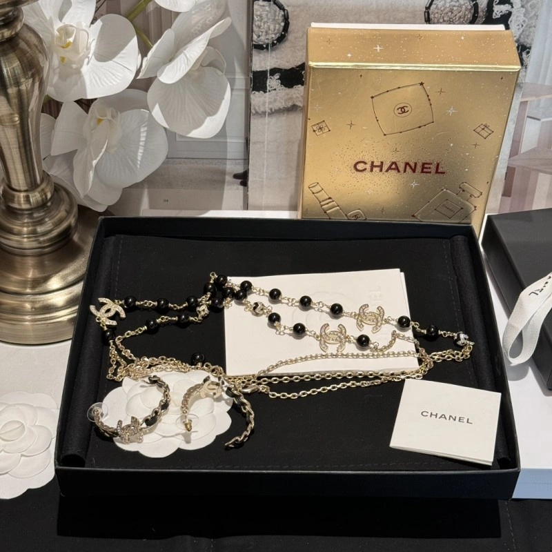 Chanel Necklaces Versatile 218888