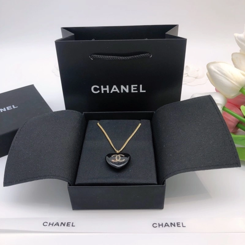 Affordable Chanel Necklaces 218881