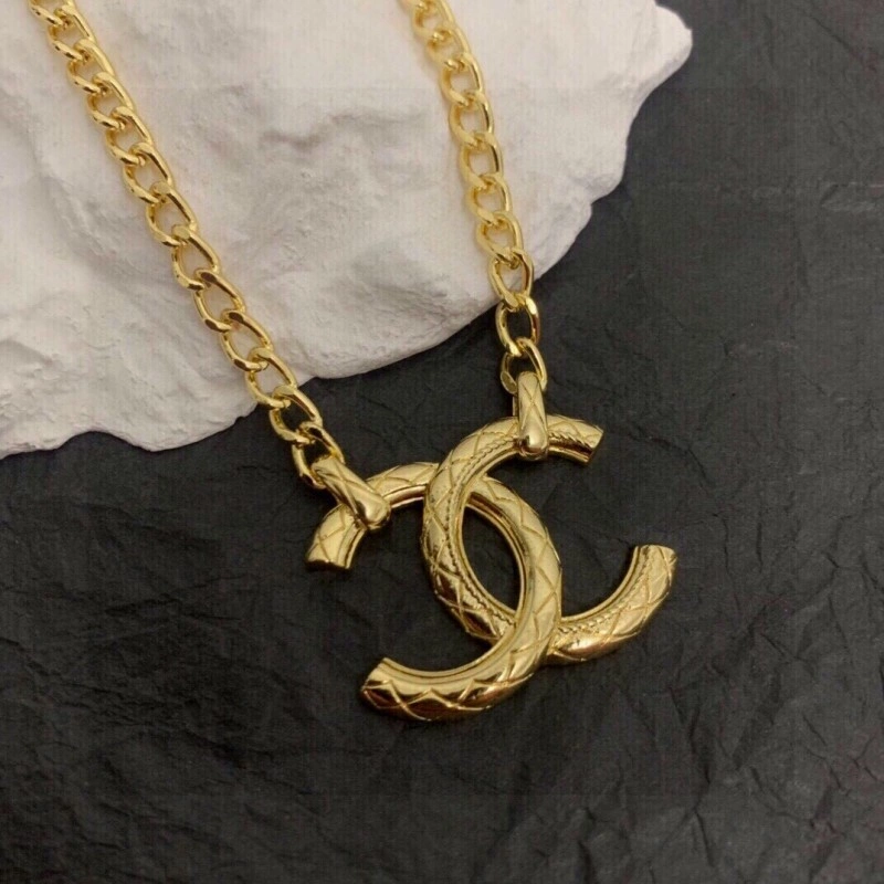 Attractive Chanel Necklaces 218926