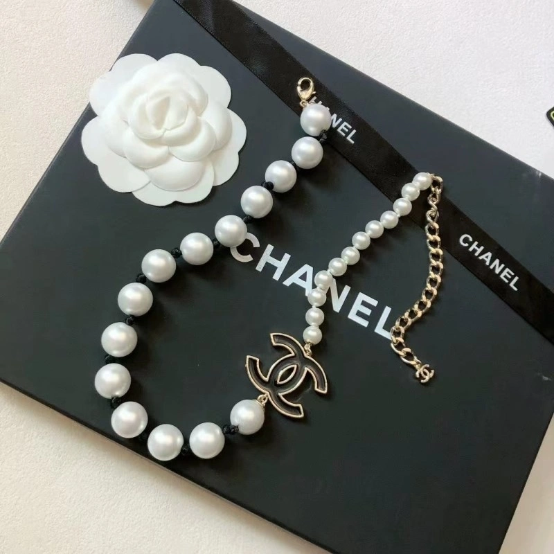 Original Chanel Necklaces 218871