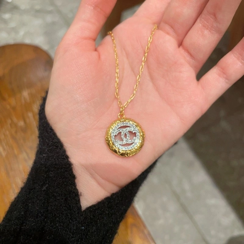 Chanel Necklaces Durable 218863