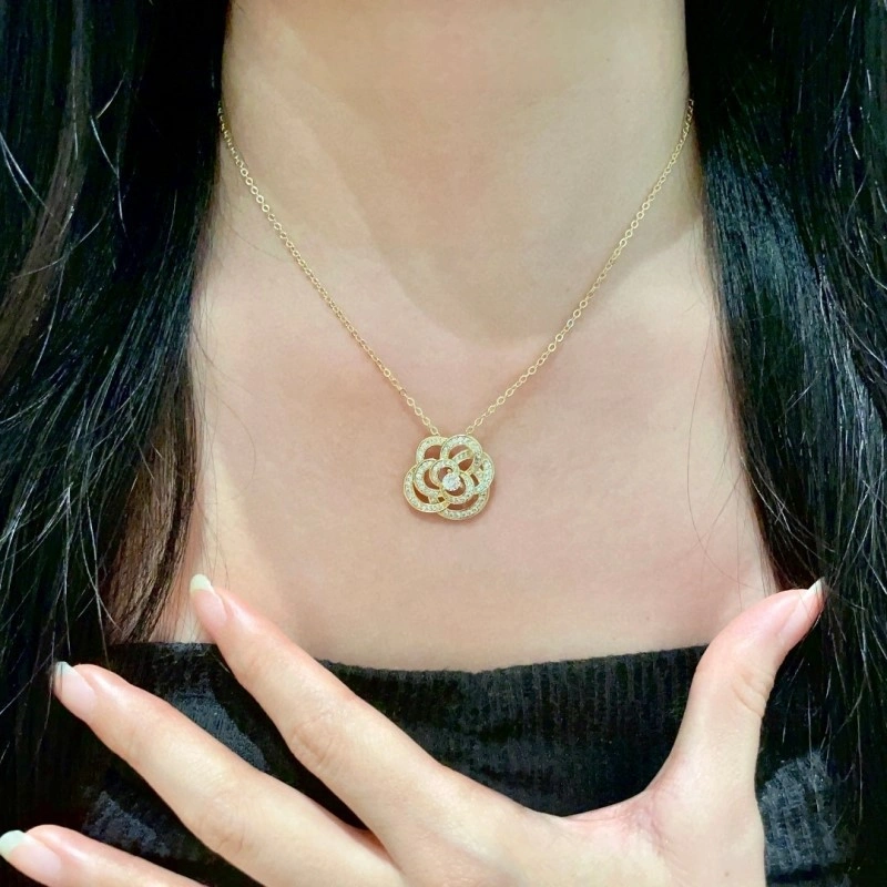 Fashionable Chanel Necklaces 218851