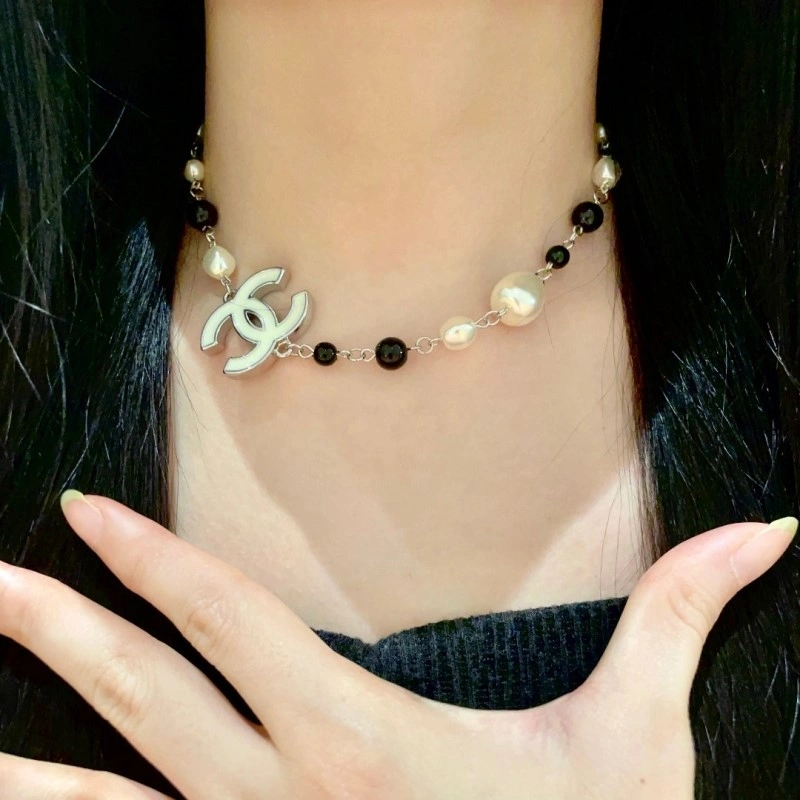 Original Chanel Necklaces 218849