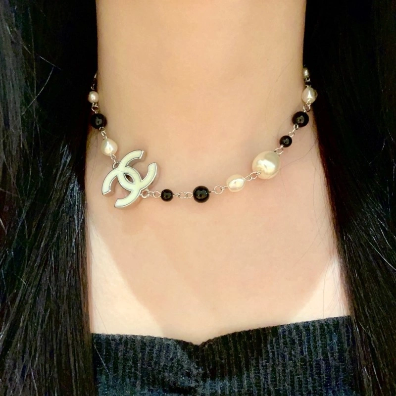 Original Chanel Necklaces 218849
