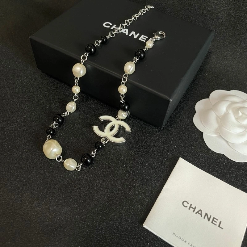 Original Chanel Necklaces 218849