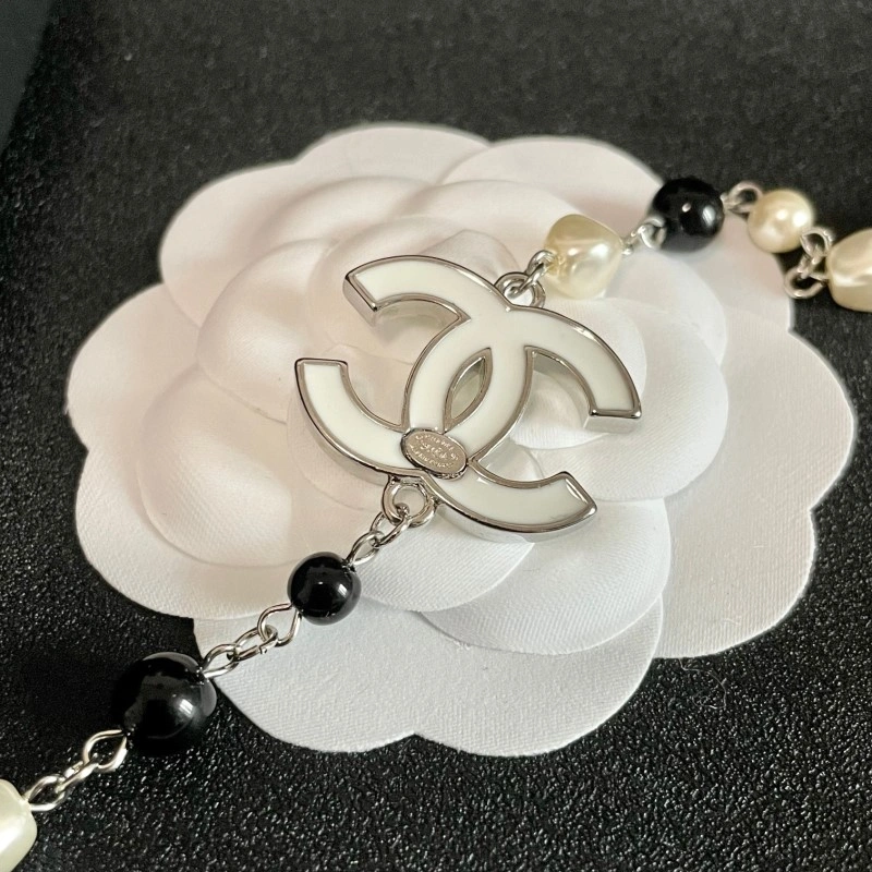 Original Chanel Necklaces 218849