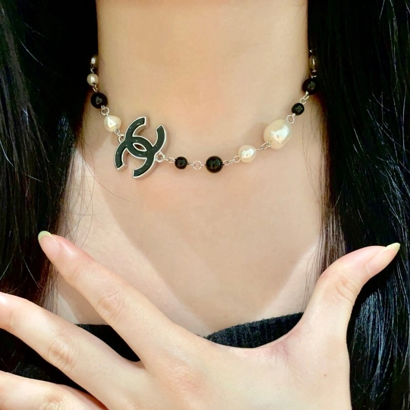 Chanel Necklaces Cozy 218847