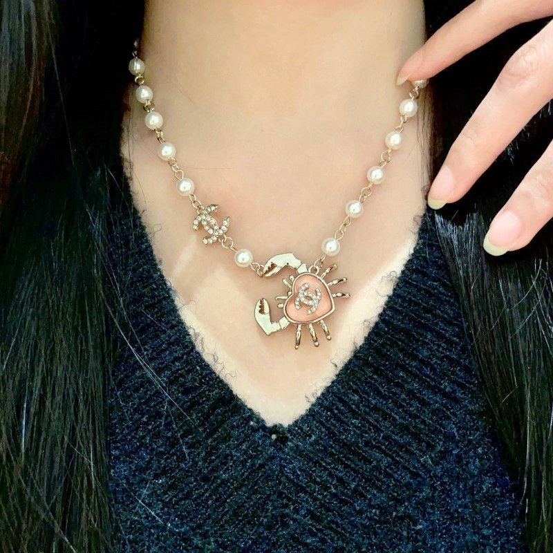 Affordable Chanel Necklaces 218852