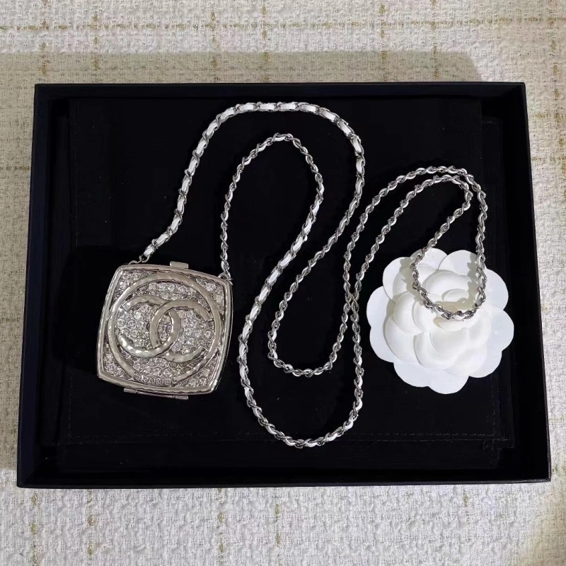 Chanel Necklaces FashionForward 218843