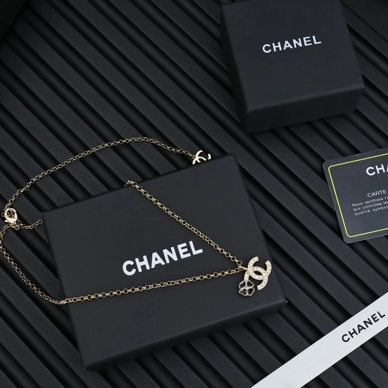 Chanel Necklaces WellDesigned 218838