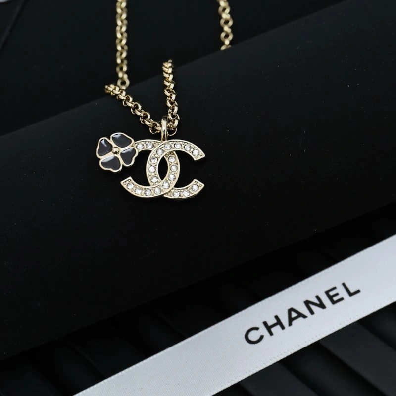 Chanel Necklaces WellDesigned 218838