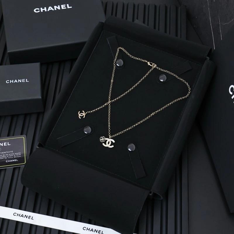 Chanel Necklaces WellDesigned 218838