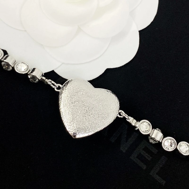 Flexible Chanel Necklaces 218836