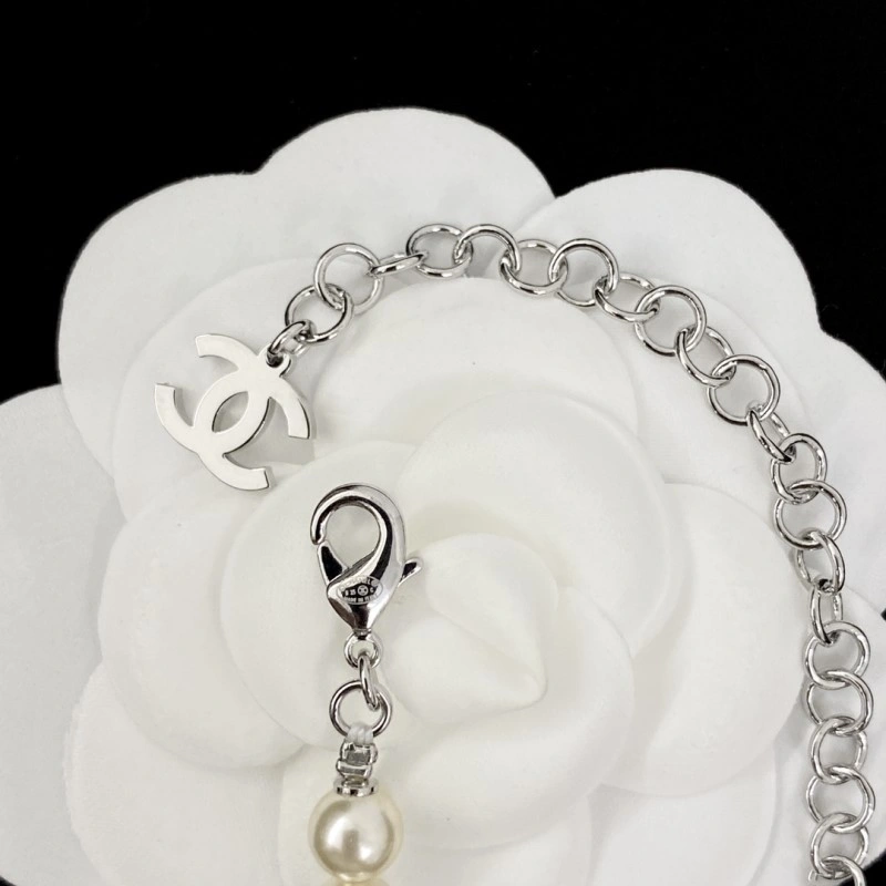 Flexible Chanel Necklaces 218836